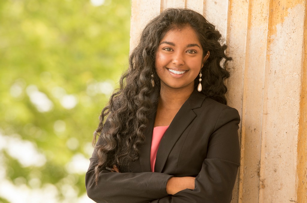 Valencia Dual Enrollment Graduate Has Her Sights Set On Medical School 